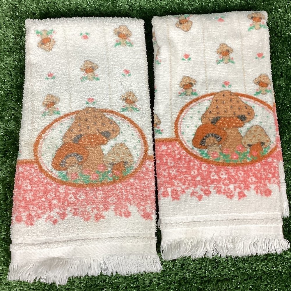 Vintage Mushroom Tea Towel Set of 2 Pink Flowers